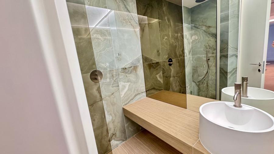 REA1022972 Apartament 3 Camere I Erou Iancu Nicolae