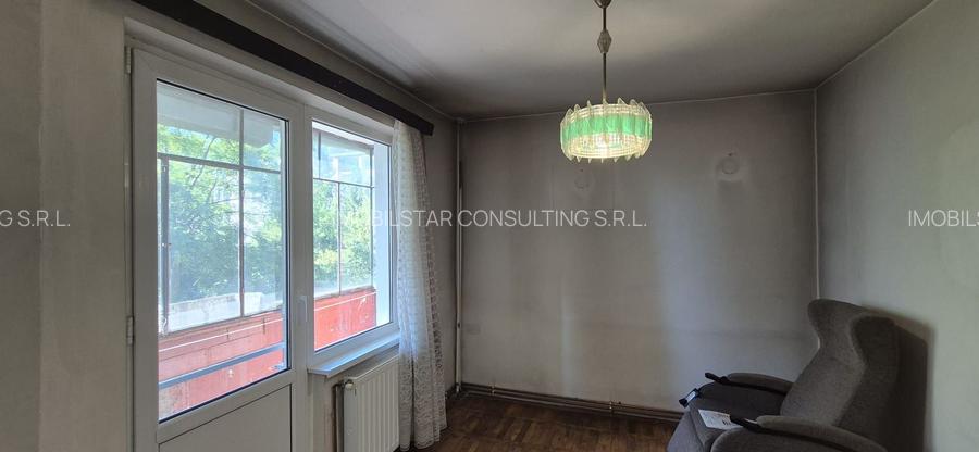 De vanzare ap.3 camere , cart. Tudor- str. Cutezantei - 12