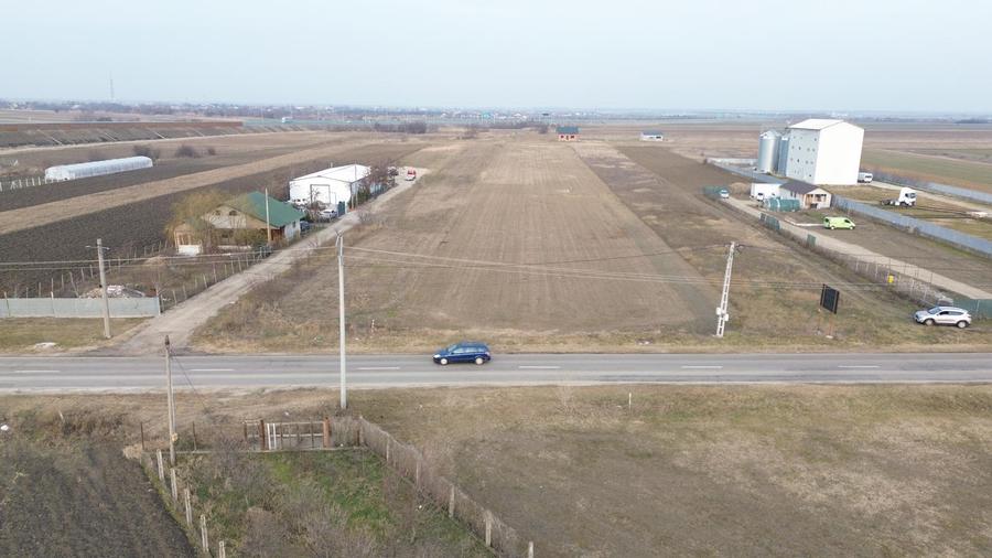 Teren -Focsani- 15.000 mp-D=50 ml-acces autostrada