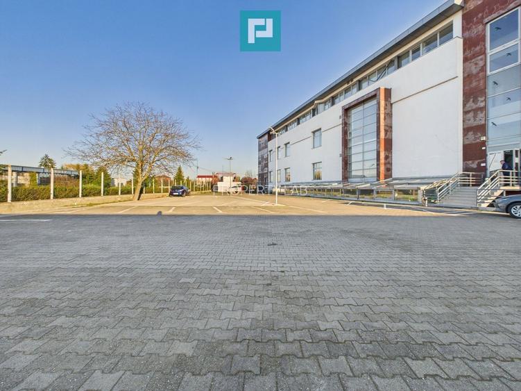 Spațiu de birouri premium, parcare privată - 18