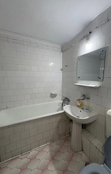 Apartament 2 camere de vânzare Crângași