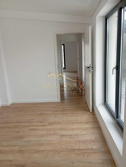 Sediul Ideal de Firmă: Duplex 4 Camere | 4 Terase Mari (70mp)| Parcare| Crângasi