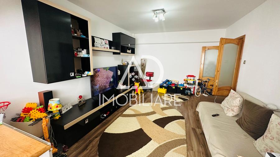 Apartament 3 camere – ultracentral, complet mobilat – gata de mutat