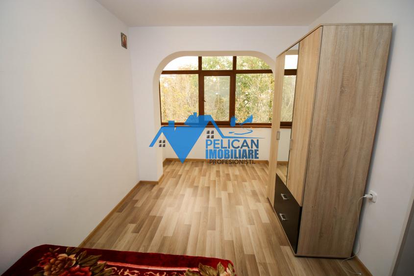 Vest, U-uri, 3 camere, decomandat, renovat