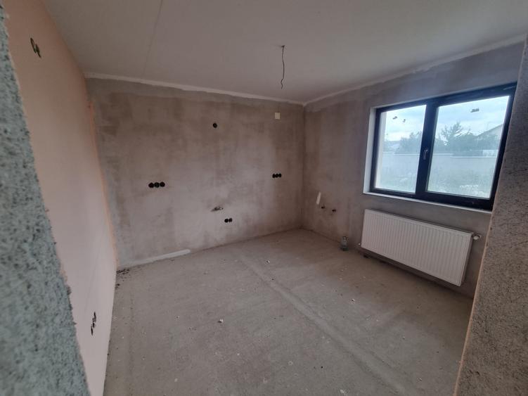 Casă individuală | S+P+1 | 270 mp utili | 163.000 €
