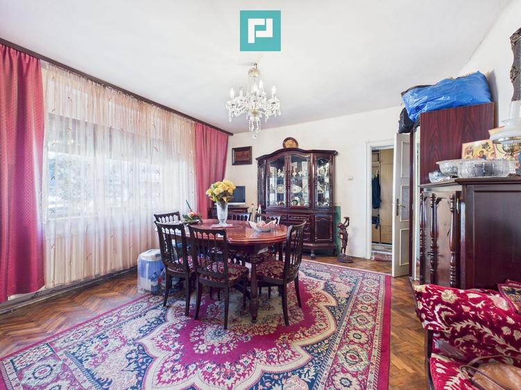 Casa de cărămidă cu 3 camere zona Uta
