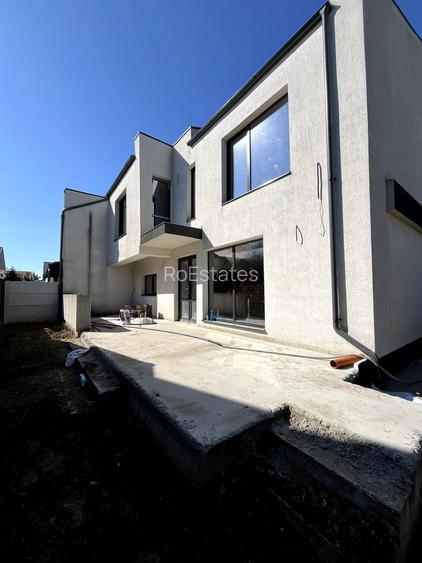 Casa cu 4 camere de vanzare Miorita, Tudor Arghezi - 4