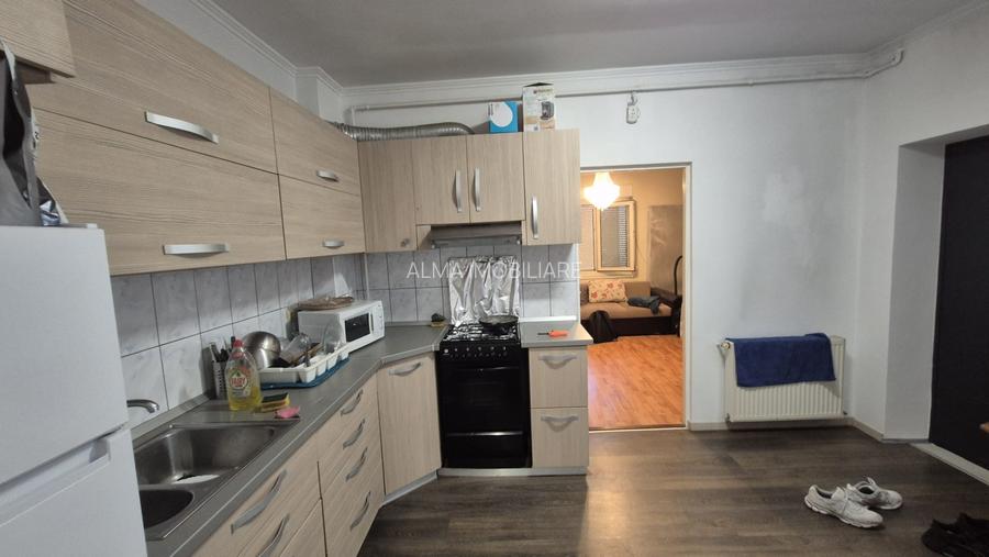 Apartament tip studio cu 1 camera, spatios, 45 mp utili, UMF, Hasdeu! - 2