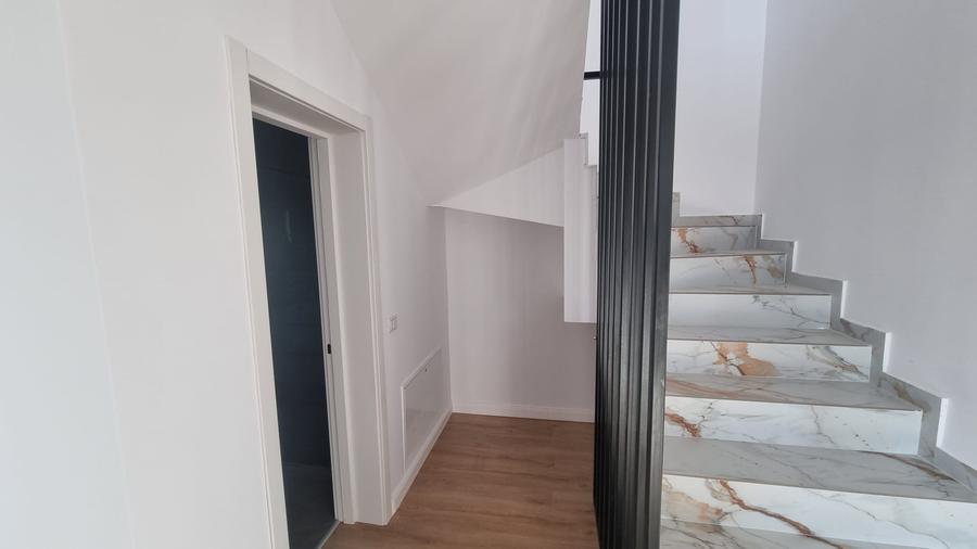 Casa de vanzare, 4 camere, 106 mp, Valea Adanca, 5 Drumuri, Cod 162515