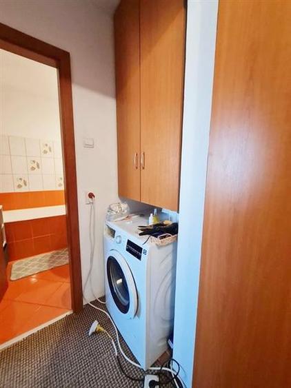 Apartament 3 camere zona Astra- Carpatilor