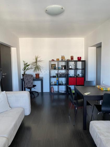 Metrou Brancoveanu-Bulevardul Constantin Brancoveanu-apartament 3 camere - 18
