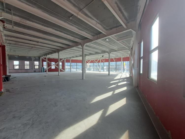 Colentina spatiu stradal  600mp