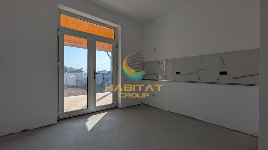 Vila p+mansarda / 4 camere/ 500 mp teren / Frumusani