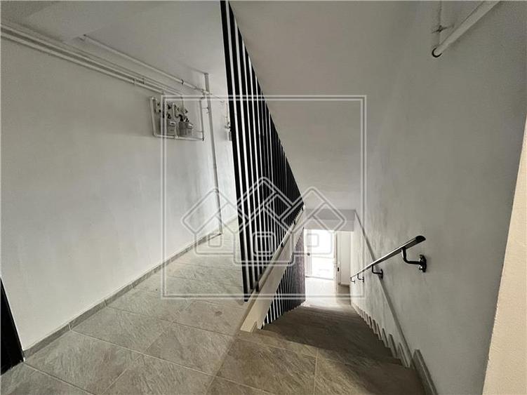 Ap 3 camere, 2 bai, loc de parcare - nou - Turnisor
