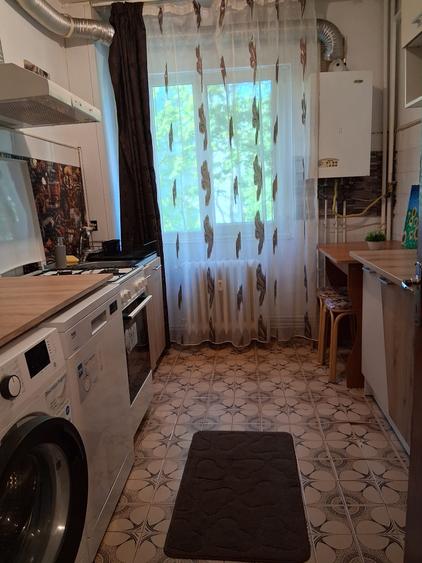 Apartament 2 camere etaj intermediar Podu Ros salubris id.oferta 162263
