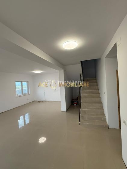 Casa tip duplex de inchiriat | Berceni | Panouri Solare | Curte - 13