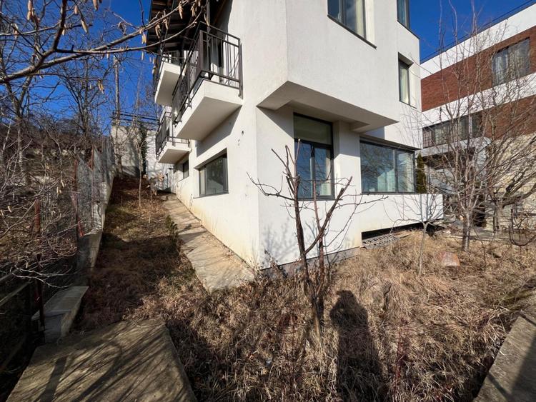 Apartament 4 camere 177.3 mp - str Uliului - Cluj!