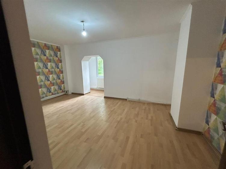 Apartament 4 camere |  Obcini |  4c-1023
