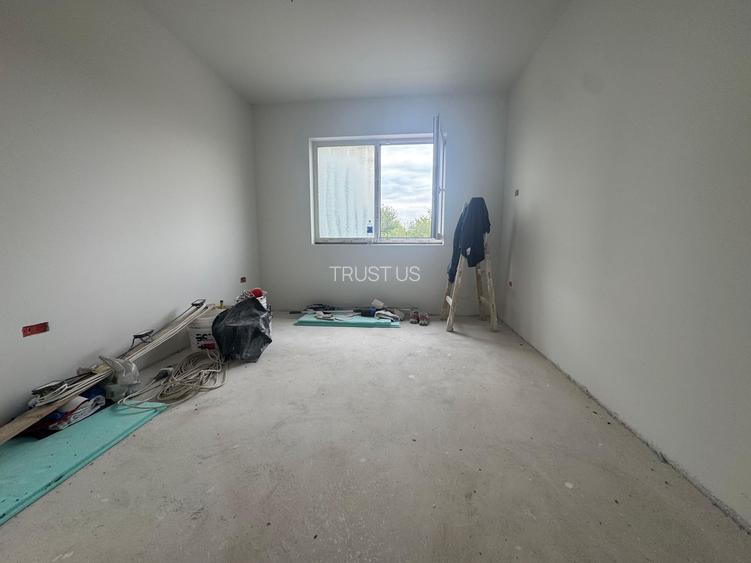 COMISION 0% | Apartament 3 Camere | 72 mp | Zona Plopi - 12