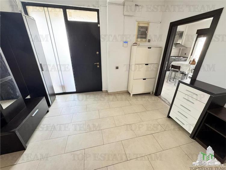 Vila P+1+M, 229 mp, 4 dormitoare, gradina si 4 parcari