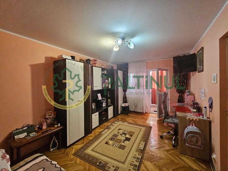 Apartament de 2 camere decomandate, Vasile Aaron, Sibiu