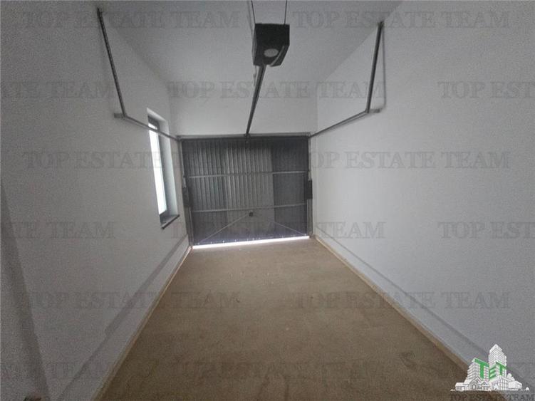 Vila 5 camere cu garaj In Prelungirea Ghencea