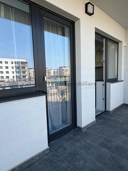 Apartament 2 camere, decomandat, et.1/4, nou, cart.Tractorul, Ioan Popasu