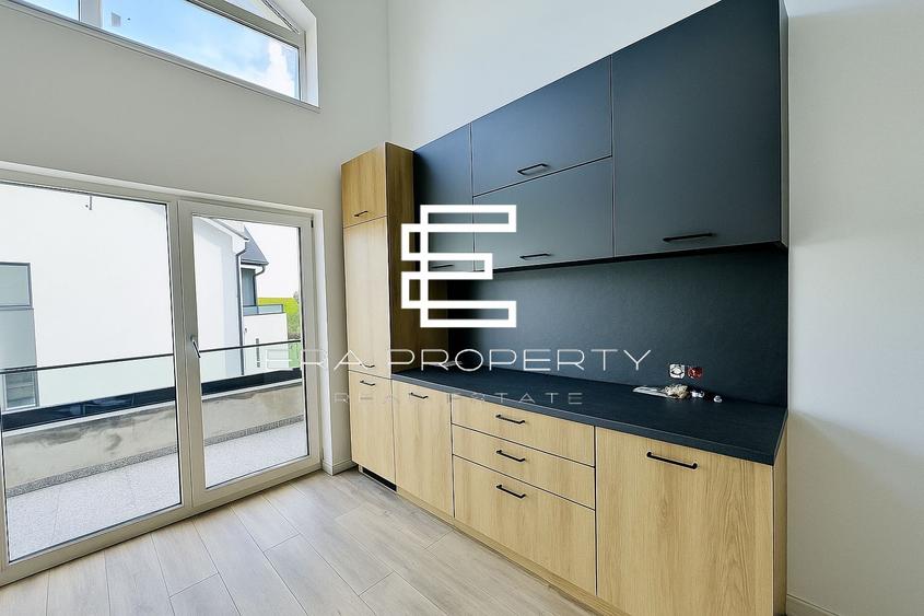 Apartament tip penthouse  partial mobilat , Intabulat,zona Cristian