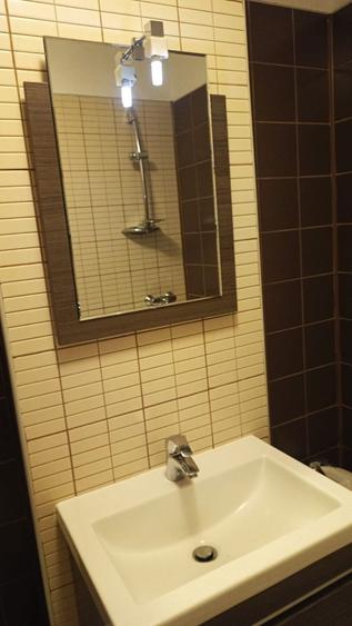 APARTAMENT CU 3 CAMERE ZONA LIPOVEI-Holdelor la 430 euro