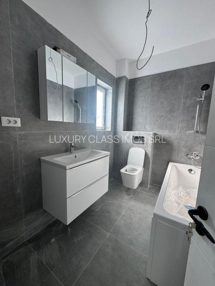 Casa/Vila/Ansamblu Rezidential/P+1+M/Id nr 11 - 12