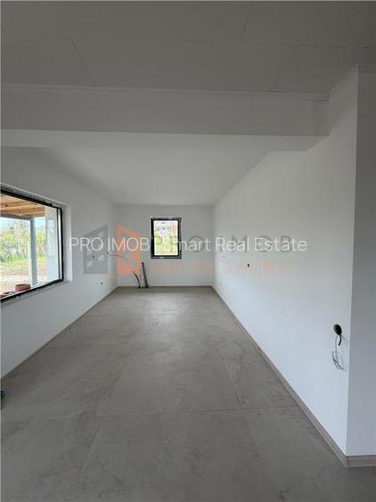 Case noi in zona Merei  | COMISION 0 - 10