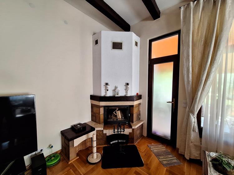 Casa individuala de vanzare cu 5 camere-210 mp utili-540 mp teren!