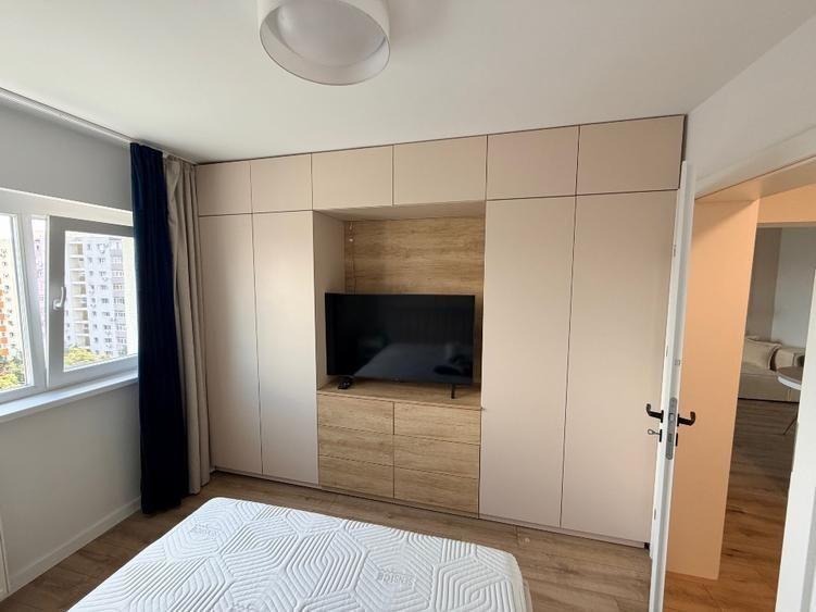 Apartament 2 camere decomandat complet renovat zona Basarabia, 10 min de metrou