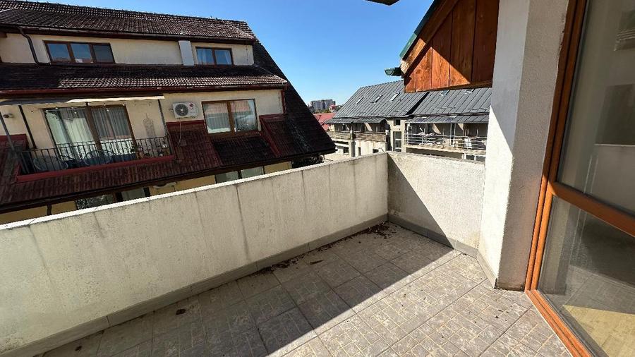 CLUJ - BUNA ZIUA, Apartament cu 3 camere - 95 mp - etaj 3