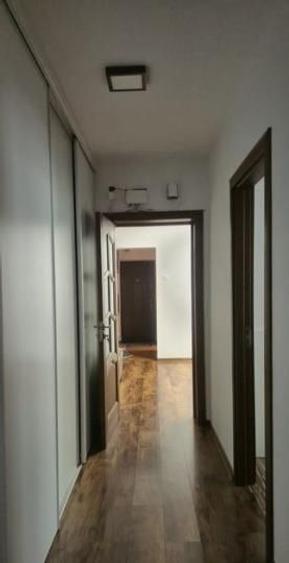 APARTAMENT 4 CAMERE SEMIDECOMANDAT CONFORT 0 ZONA TOMIS NORD CAMBRIDGE