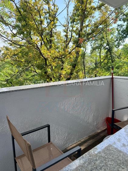 APARTAMENT CU 3 CAMERE DE ÎNCHIRIAT | ȚIGLINA 1