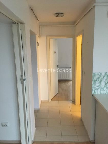 Închiriez apartament 2 camere la vila  - 9