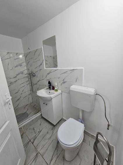 COMISION 0%!! Casa individuala zona Dambovita 2 camere / centrala termica !!