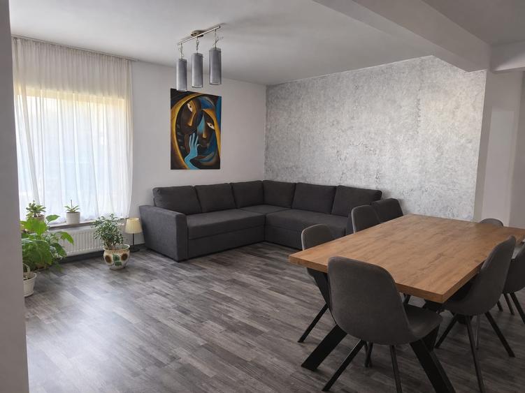 Casa in Darza (Buftea), carport, curte cocheta, utilata si mobilata