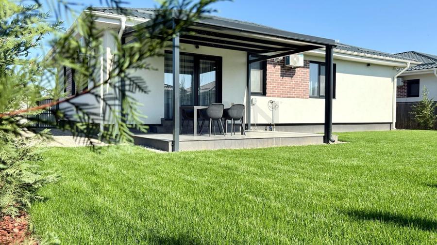 REV2005222 Balotesti Vila The 8 Residence