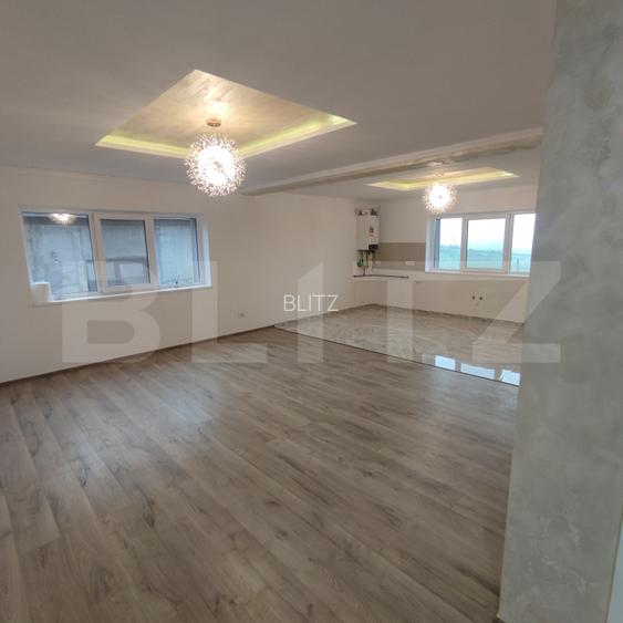 Vilă 170 mp, teren 500 mp, priveliște panoramică spre lac, zona Ciurbești - 2