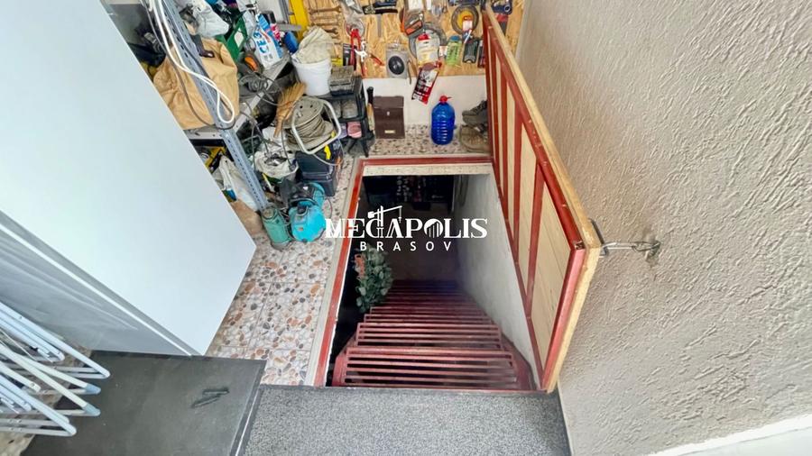 Duplex 3 camere | Drum asfaltat | Beci