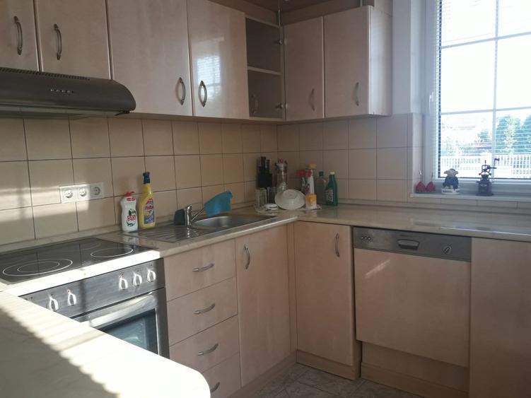 Vila  in regim de inaltime D+P+E+M  intr-o  zona rezidentiala cu 1000 mp.teren
