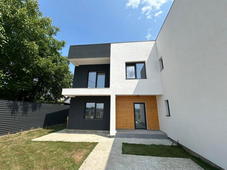 Triplex P+1 de Vânzare Dancu Iași 2026 - 93mp + Teren 110mp - 140.000€ - Comision 0%