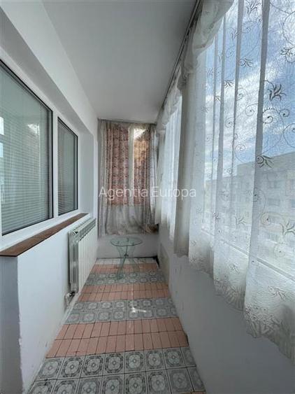 Apartament cu 4 camere de vanzare zona centrala Tulcea - 13