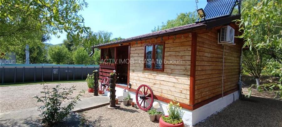 COMPLEX 5 CABANE DIN LEMN CU ACCES LA DUNARE + teren  in Podul Gornei, jud. CS - 9