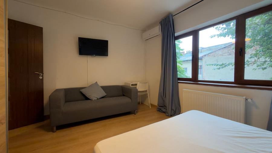2-Bedroom Apartment – Near Cișmigiu Park