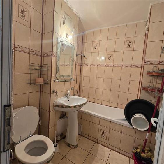 Apartament 3 camere decomandat Alexandru-bulevard