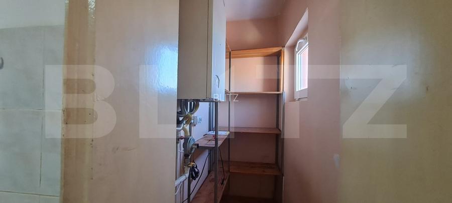 Apartament 2 camere, et. 4, zona centrală, Făgăraș – nemobilat, de renovat - 9