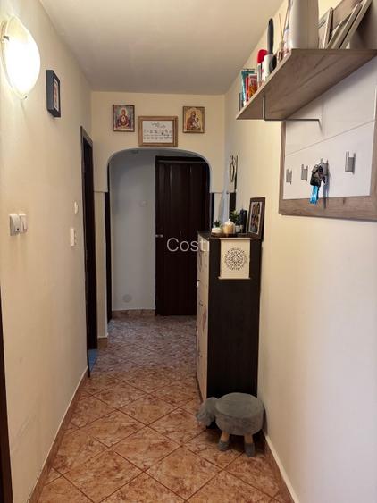Vand apartament 2 camere, etaj 4 - 3